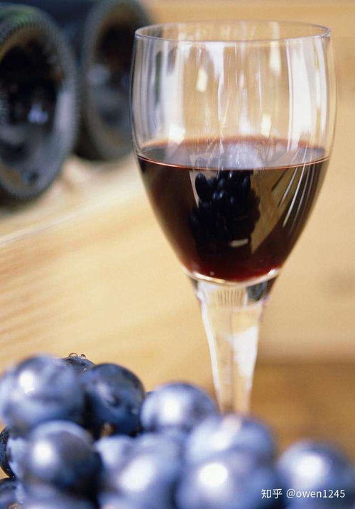 運(yùn)用傳統(tǒng)工藝釀造的紅葡萄酒,澳威普蘭尼洛葡萄酒有什么特點(diǎn)