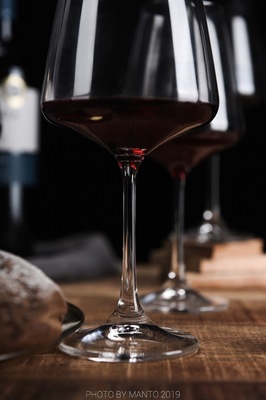 餐具類產品靜物/白底拍攝|水晶玻璃紅酒杯